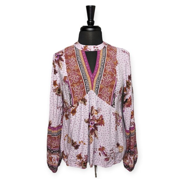 Maurice's Pink & Purple Floral Long Sleeve Blouse Size Medium - Picture 2 of 15